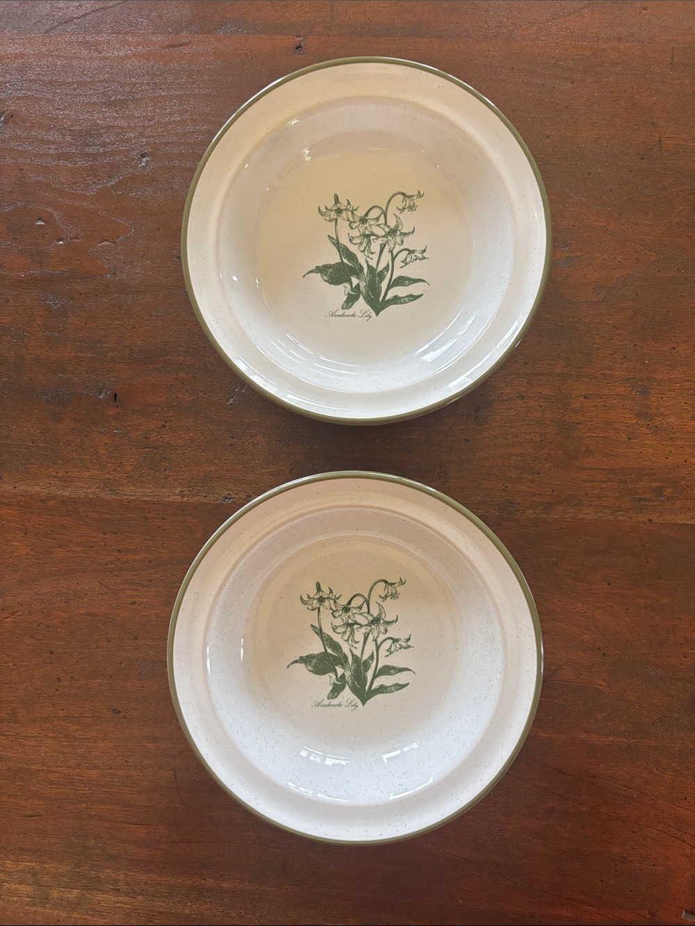 Noritake Cream & Green Avalanche Lily fruit Bowls - Set of 2 - Mint